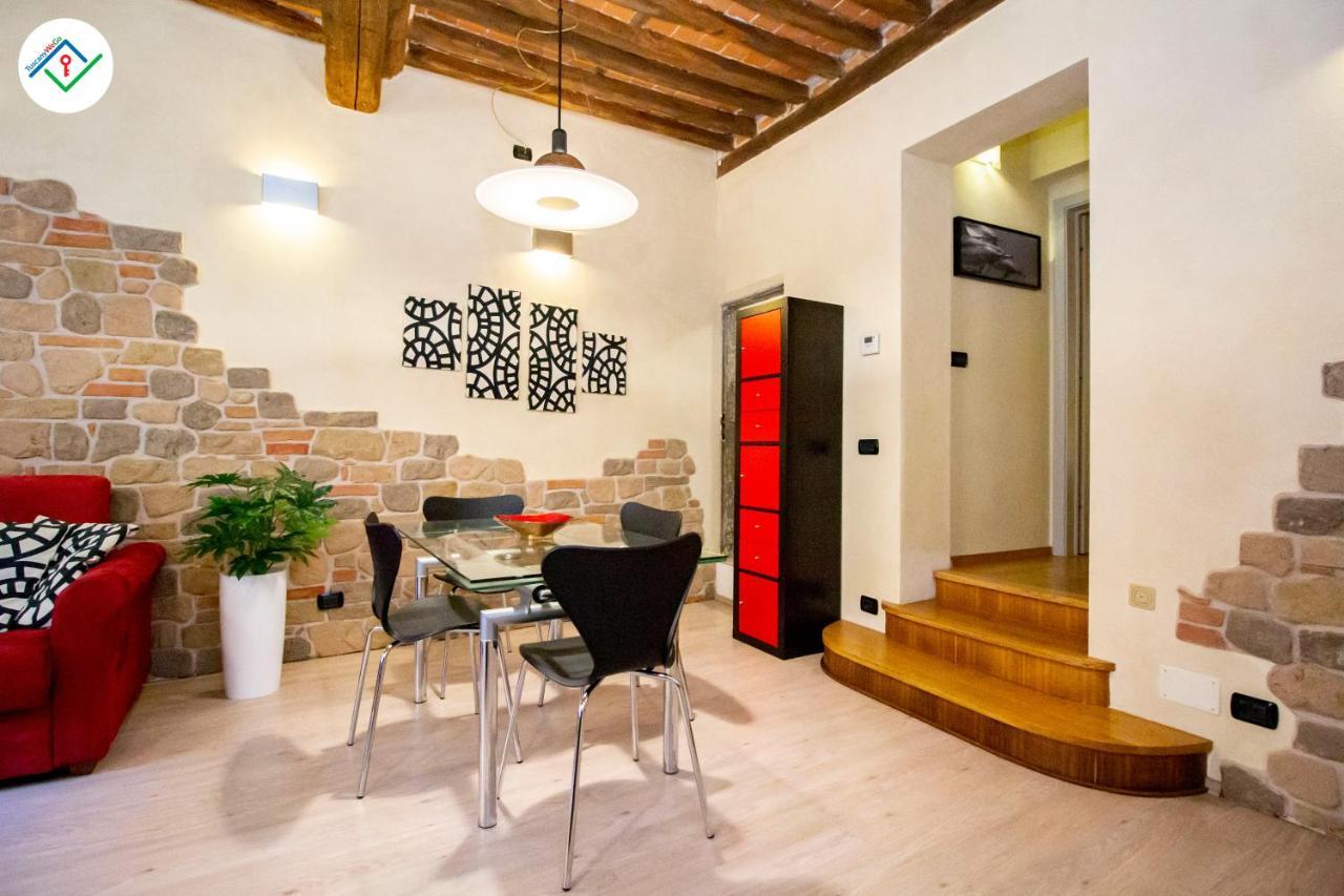 Antica Piazza Apartment By Tuscanywego Lucques Extérieur photo