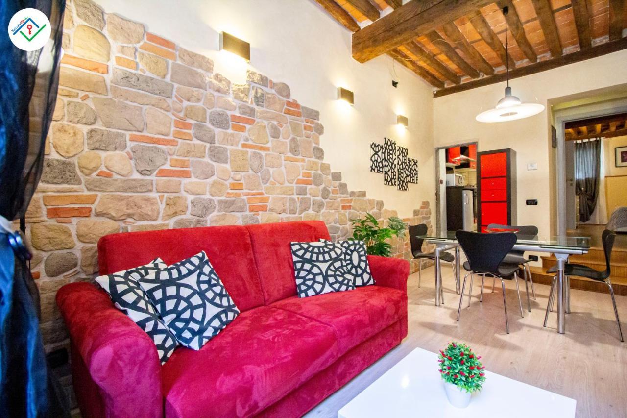 Antica Piazza Apartment By Tuscanywego Lucques Extérieur photo
