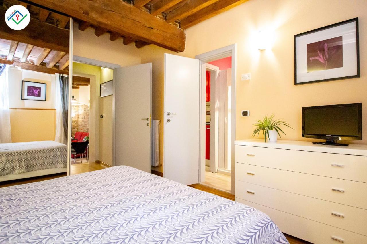 Antica Piazza Apartment By Tuscanywego Lucques Extérieur photo